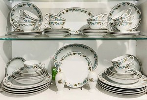 LLK - Vintage China Dinnerware Set by Fine China of Japan  Vintage Fine China of Japan #6701