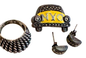 BN - Vintage Sterling Silver Jewelry Set NYC Brooch Ring & Earrings