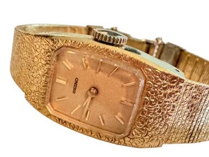 Vintage Wrist Watch - Seiko Gold Tone Textured Bracelet