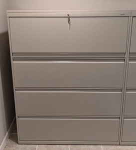 LL - Lateral File Cabinet - HON 42 X 19 X 54 in