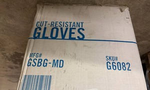 10 boxes Cut Resistant Gloves size Medium