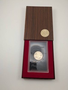 1974 40% Silver Eisenhower Proof Dollar in Display Case