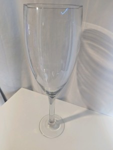 20 Tall Wine Glass
