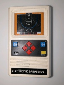 1978 Mattel Electronic Basketball handheld game, working condition