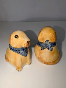 Jane Hillman ceramic dog salt and pepper shakers set