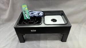 Brand New Pet Water & Food Bowl plus Boots and Barkley leash