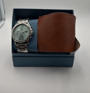 Brand New - FOLIO WATCH AND BIFOLD WALLET COMBO