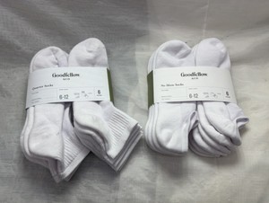 A lot of of 12 brand new pairs of Goodfellow brand, quarter socks and no-show socks, white color