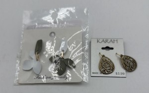 Beautiful Costume Jewelry Necklace - Womans Earrings