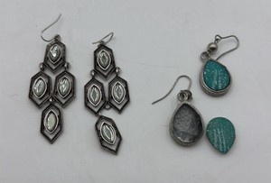 Beautiful Costume Jewelry Necklace - Womans Earrings