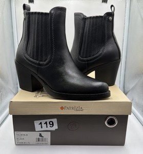 Brand New size 6 127 black Patrizia womens boots