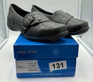 Brand New size 8 12 womens black crocodile style Easy Street slip on