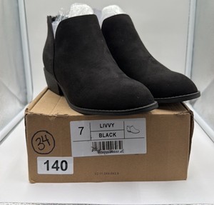 Brand New Livvy black womens size 7 dress bootie