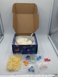 Brand New Vanilla scented candle gift set