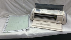 Brand New Crcuit Expression, Provo craft vinyl cutting machine