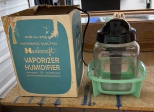 Antique Hank Craft Vaporizer Humidifier