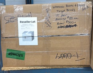 Large resellers lot 15 pair of womens boots and shoes mixture retail over $500
