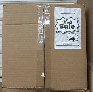Resellers lot - 12 packs of mens large green joggers retail value over $700 retail is $60 per pair