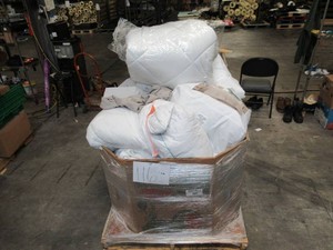 Pallet of Store Overstock and Ecommerce Product and Returns