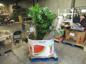 Pallet of Store Overstock and Ecommerce Product and Returns