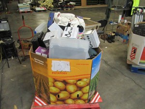 Pallet of Store Overstock and Ecommerce Product and Returns