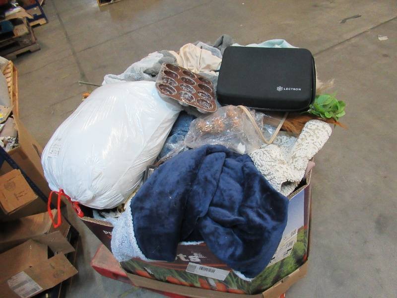 Pallet of Store Overstock and Ecommerce Product and Returns