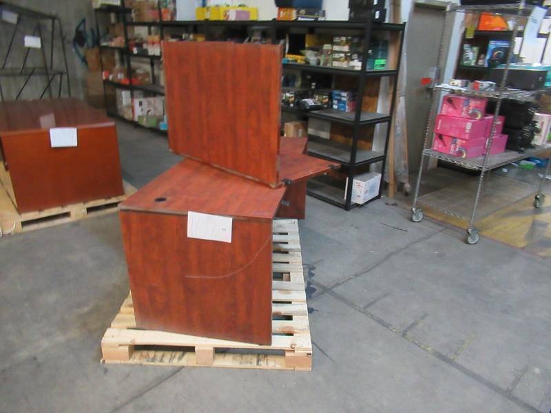 USED L Shaped 2 Piece Office Desk with 2 Left-Side Drawers