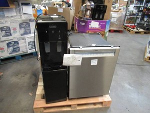 Pallet of Store Overstock and Ecommerce Product and Returns