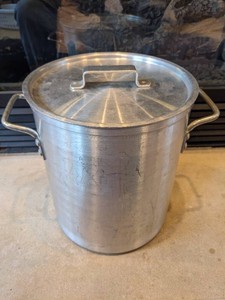 VINTAGE TOROWARE BY LEYSE #5316 16 QT LARGE ALUMINUM STOCKPOT WITH LID MADE IN USA