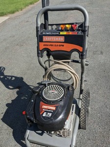 CRAFTSMAN 2550 PSI 6.75HP BRIGGS PRESSURE WASHER