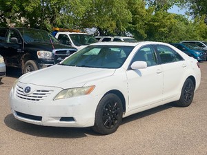 2009 TOYOTA CAMRY LE V6 (NO RESERVE)