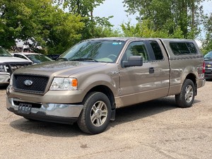 2006 FORD F-150 XL 2 Owner  4x4  No Accidents Reported (NO RESERVE)