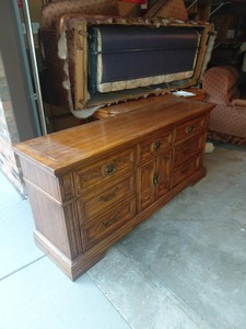 dresser