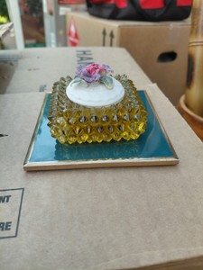 tea light candle