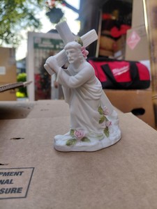 Jesus with a cross ceramic