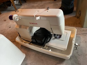 singer sewing machine