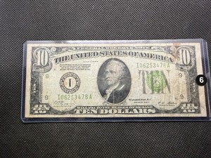 Rare 1928-B $10 Redeemable in Gold Federal Reserve Note Minneapolis MN Light Green Seal�