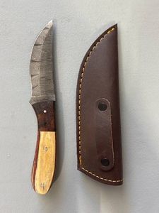 Brand New Damascus Knife with Leather Sheath 8 Overall Length