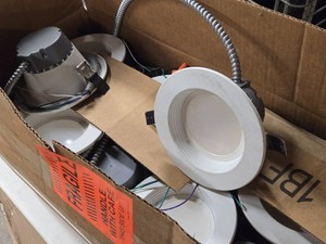 Lot of (6) 4 LED Round Down Light Fixture