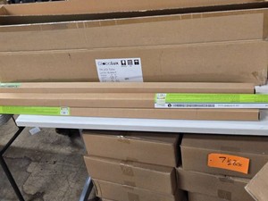 Lot of (5) Globalux LED T8 Hybrid Series Tubes 18W 1900LM 5000K 48