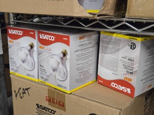 Lot of (11) Satco Infrared Heat Lamp 175W