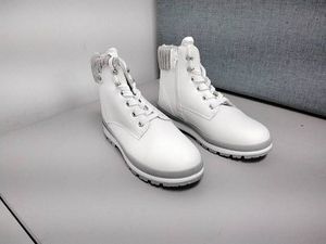 Unbranded Fur-Lined Lace-Up Winter Boots Womens White Size 9 Pre-Owned