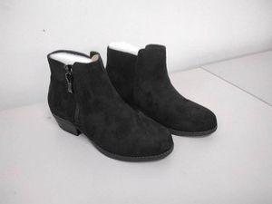 Unbranded Girls Black Suede-Look Side-Zip Ankle Bootie Size 1 Youth (EU 32  UK 13) Pre-Owned