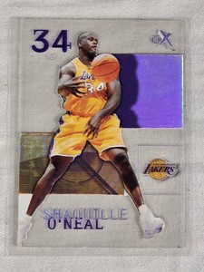 Shaquille ONeal 2003-04 Fleer EX #48 - Los Angeles Lakers Basketball Card