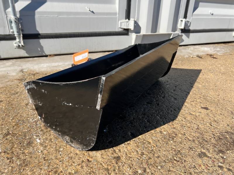 FUTURE Tilting Excavator Bucket, 32 Inch