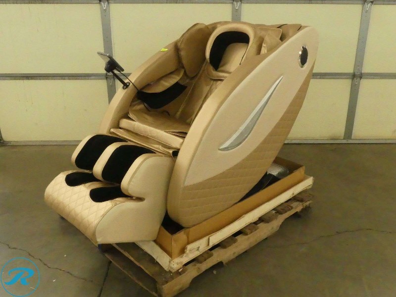 FUTURE Massage Chair with LCD Screen (FT-S13)