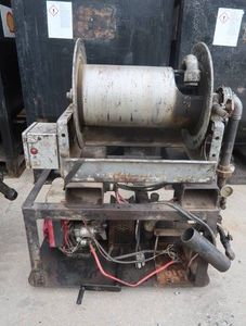 GREASE PUMP - NO HOSE