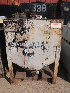 STEAL USED OIL GREASE TANK