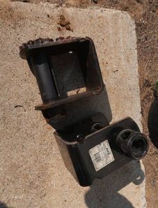 2 CHUCK WINCHES