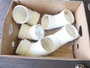 ASSORTED 4 PVC FITTINGS